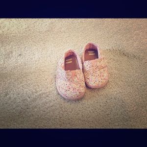 Toms Baby shoes
